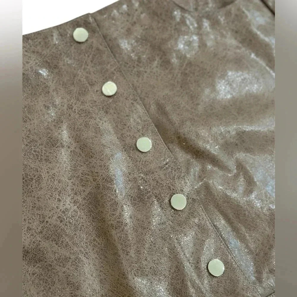 Pants Store Faux Leather snap Button Up Mini Skirt Brown Size Small - Picture 3 of 8